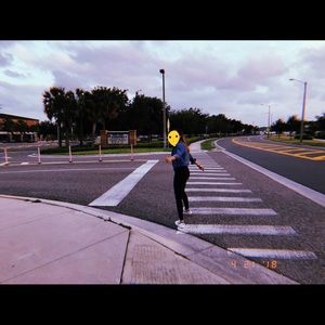 Meet your Posher, Daphne